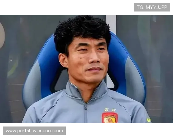 青岛西海岸官宣郑智出任球队主帅，李雷雷等加入教练组